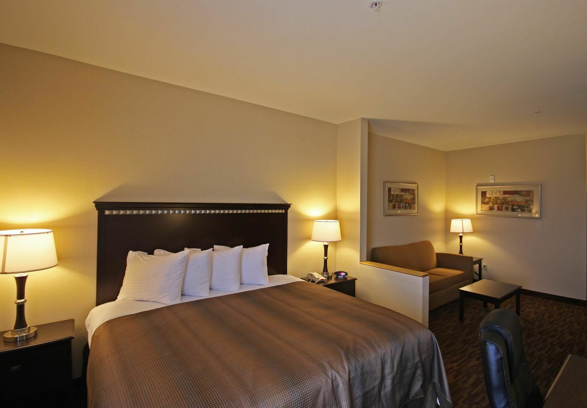 ซูเปอร์ 8 บาย วินด์แฮม นัตเชซ์ Hotel ห้อง รูปภาพ